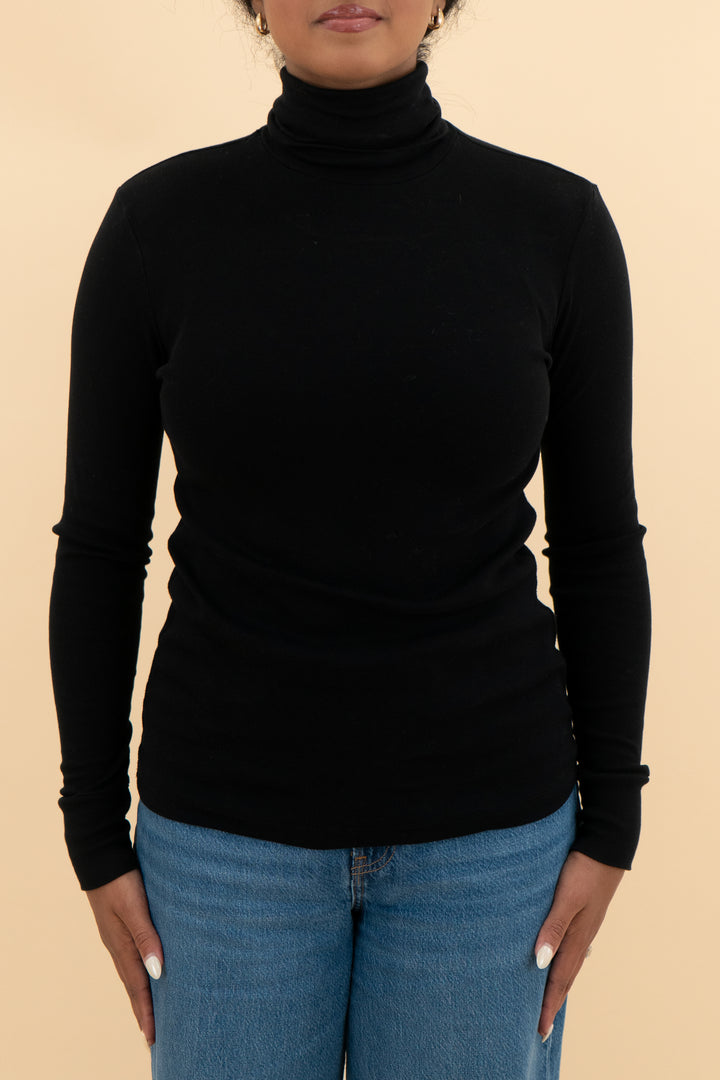h&m black turtleneck (m)