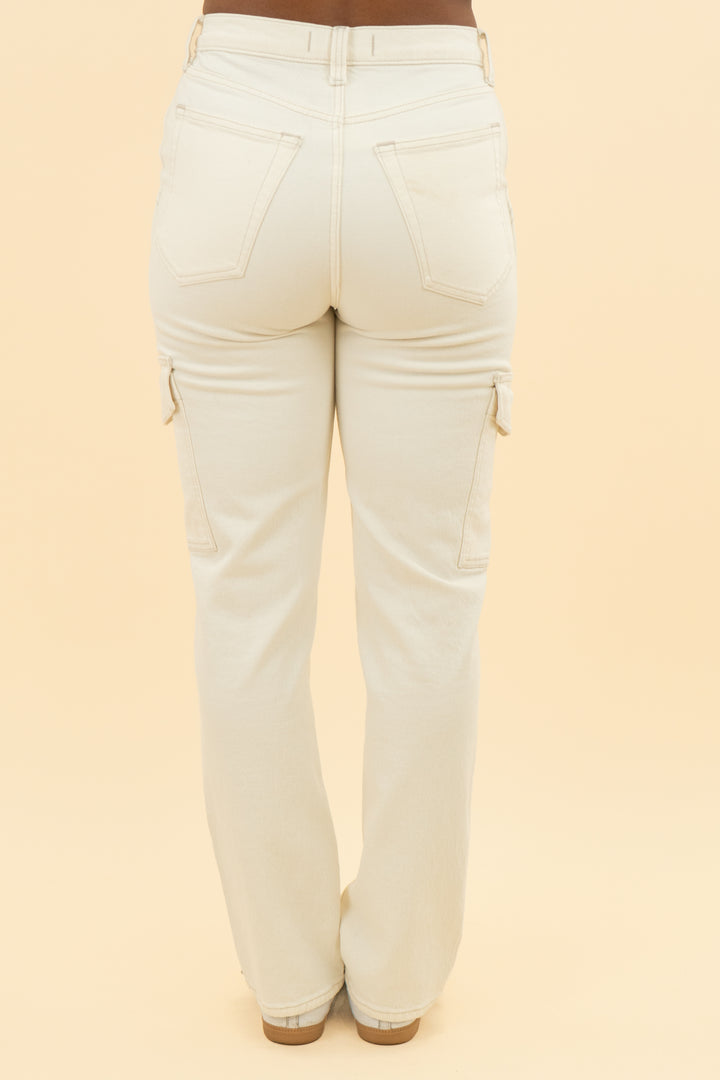 abercrombie & fitch cream high rise cargo pants (28)