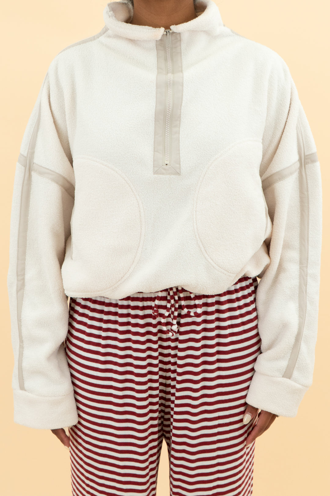 hyfive ivory fleece half zip nwt (m; retail $40)