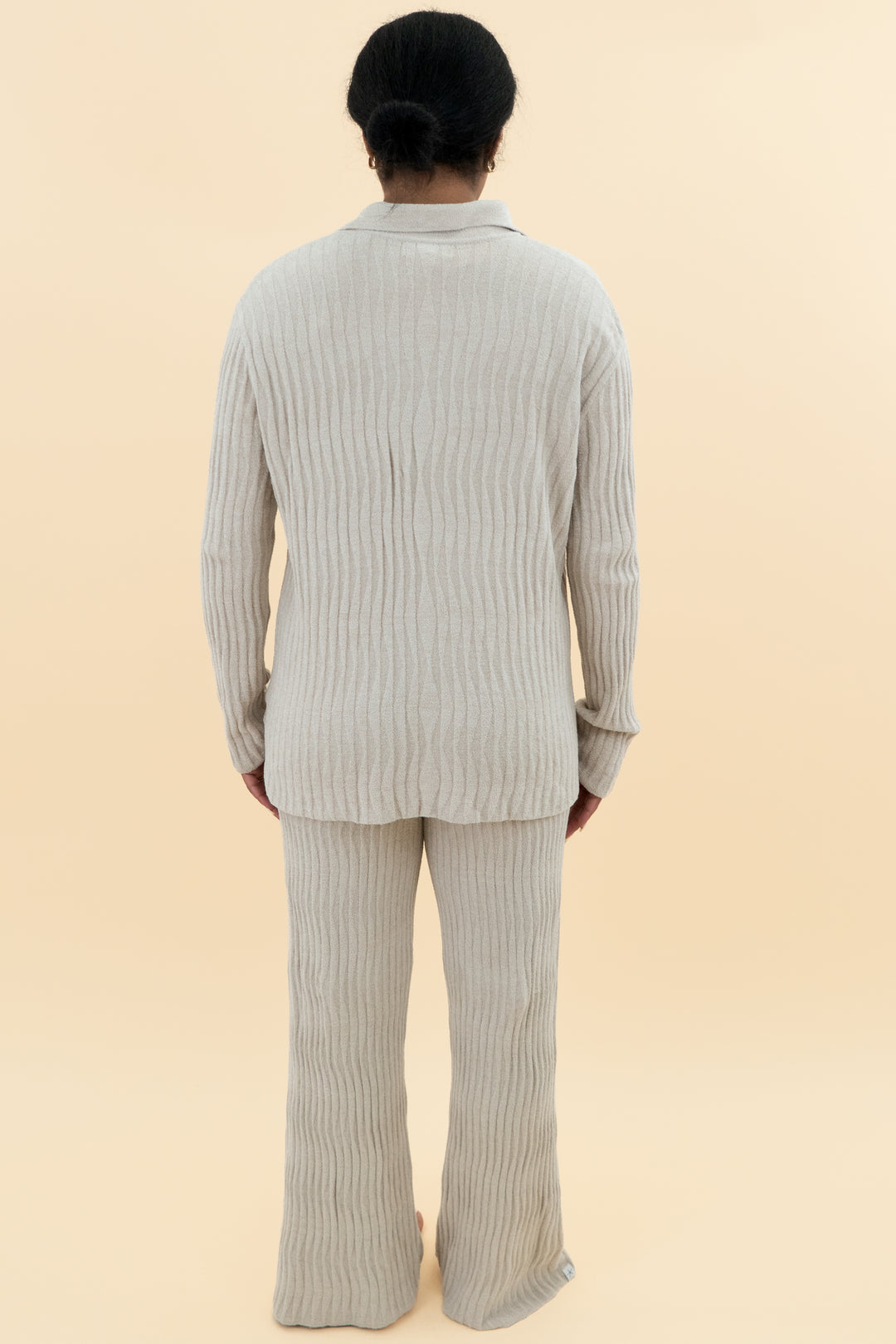 barefoot dreams chai pant long sleeve set (m; retail $296)
