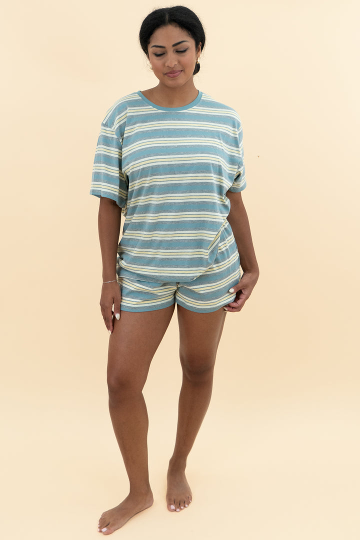 set active blue striped short nwt (m; retail $54)