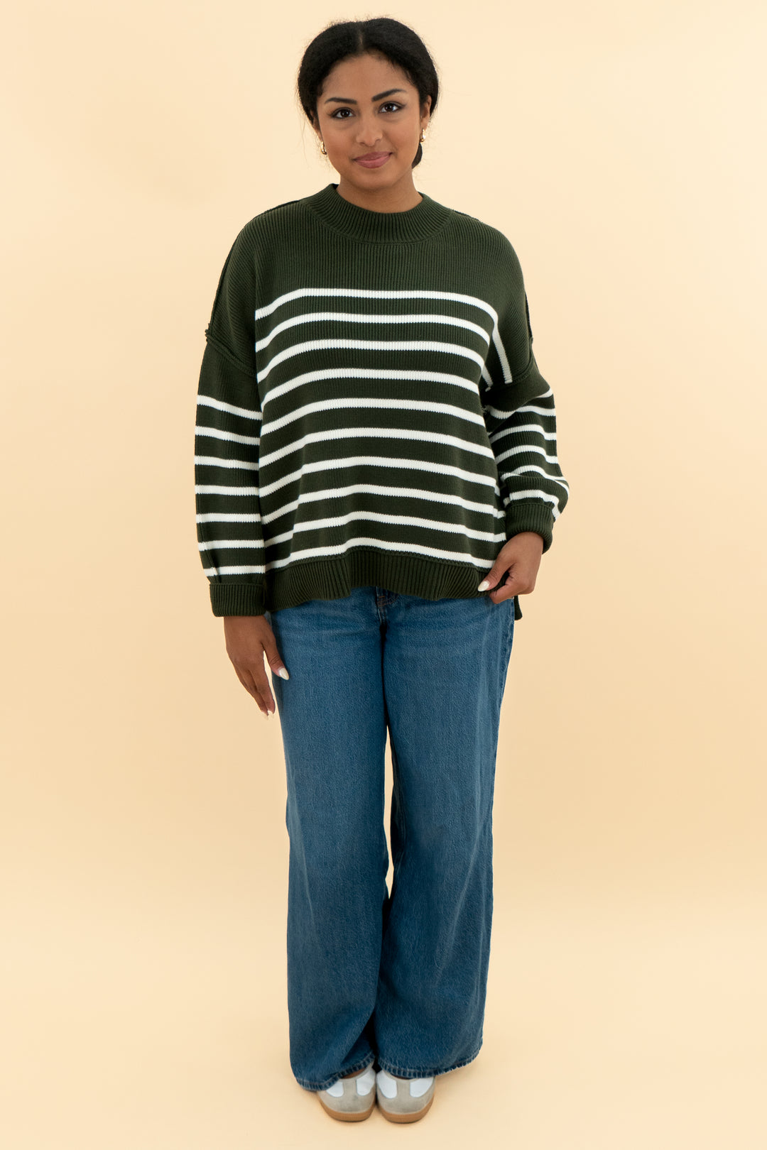 zenana green & white striped sweater nwt (s/m; retail $42)