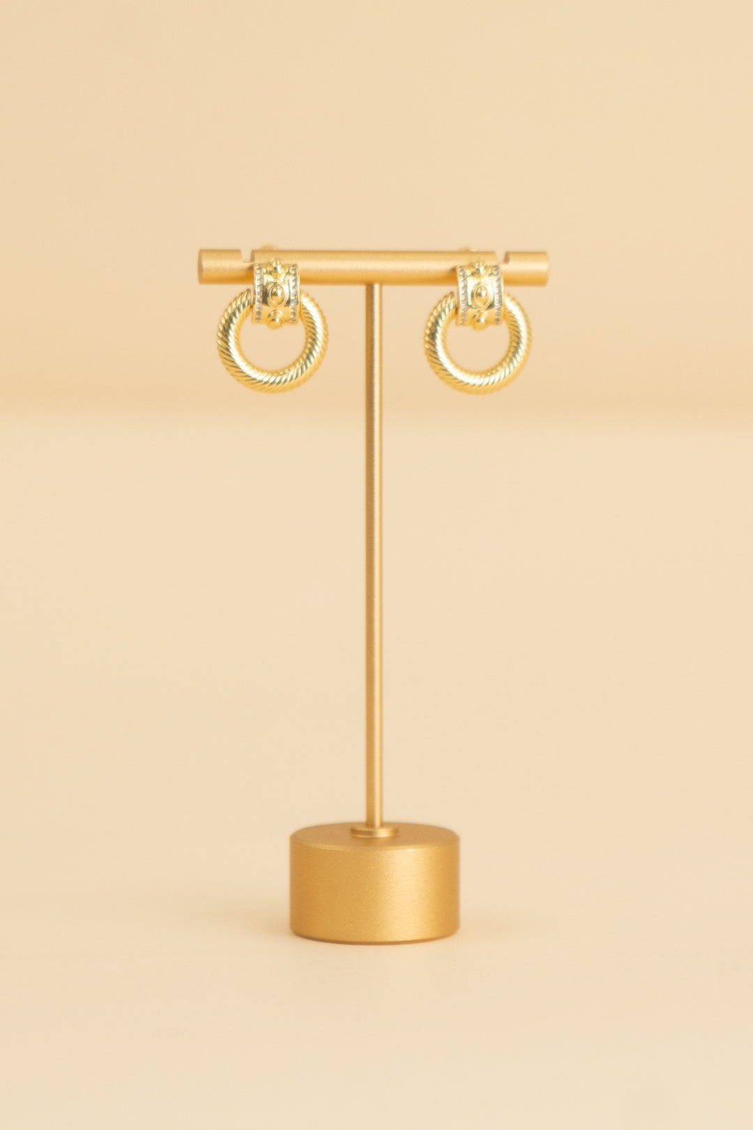 electric picks mini knocker earring (os; retail $78)