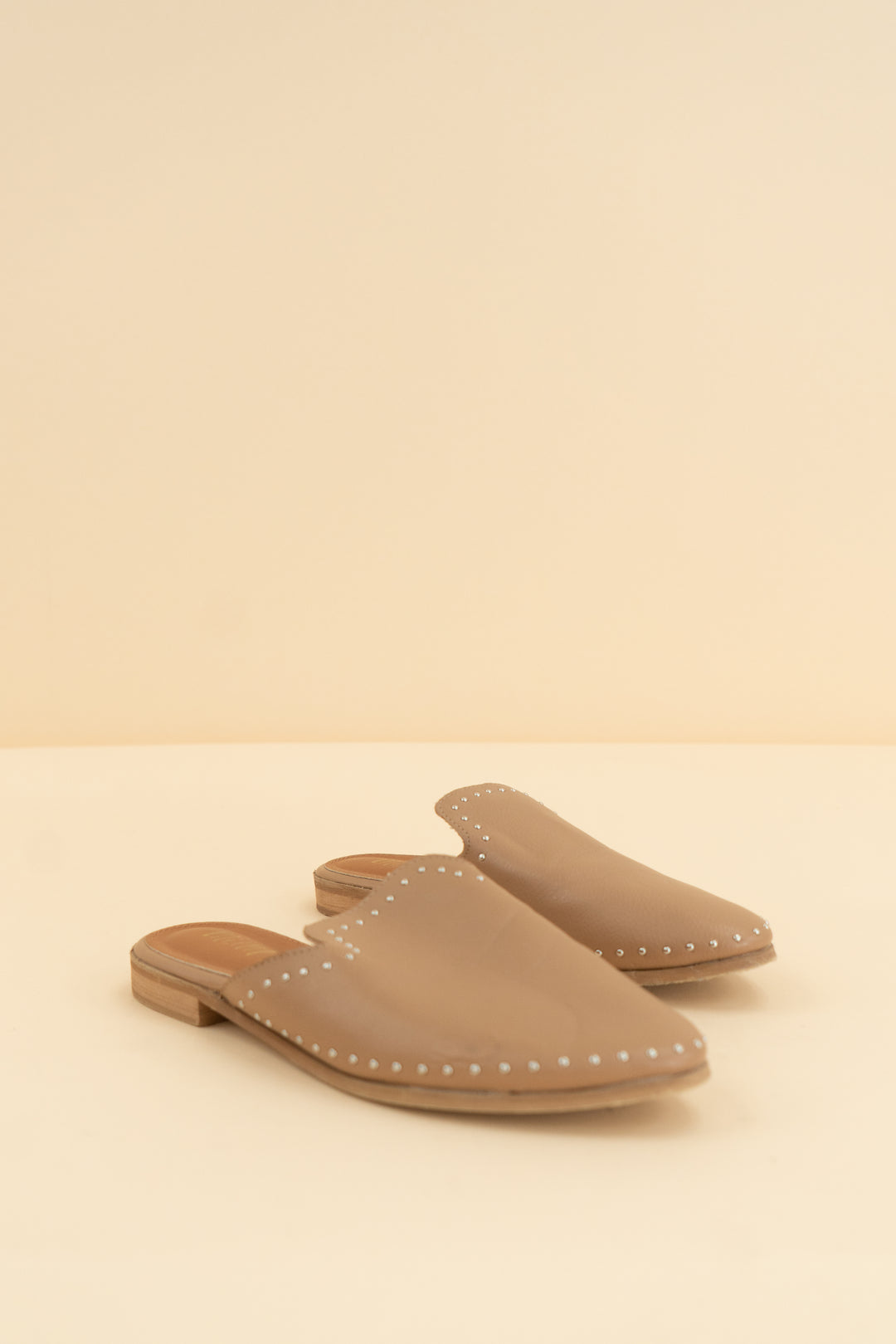 miim tan mule (7)