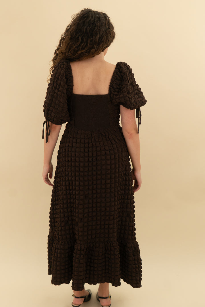 endless rose brown bubble puff maxi dress (s)