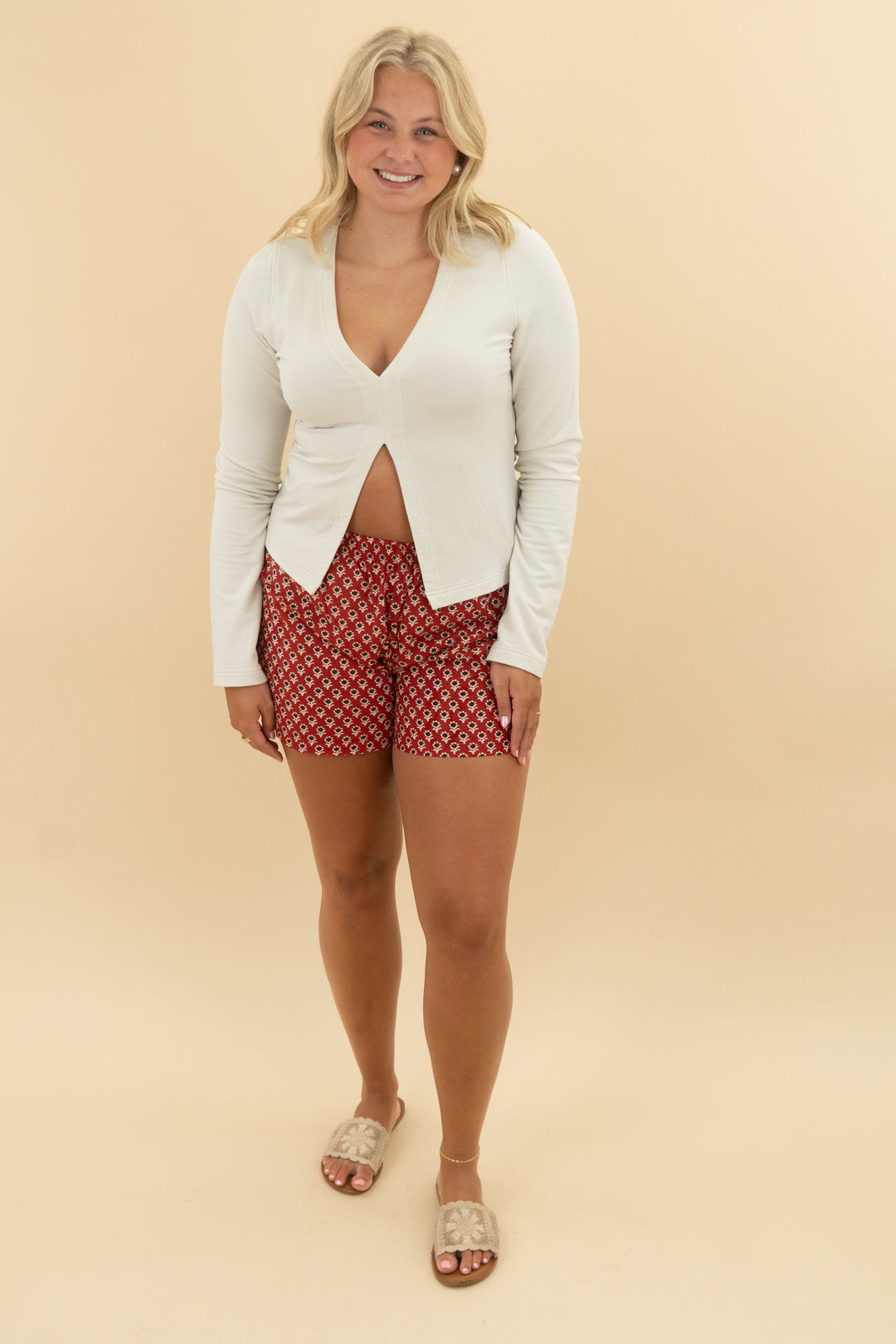 lululemon cream v neck long sleeve (l)