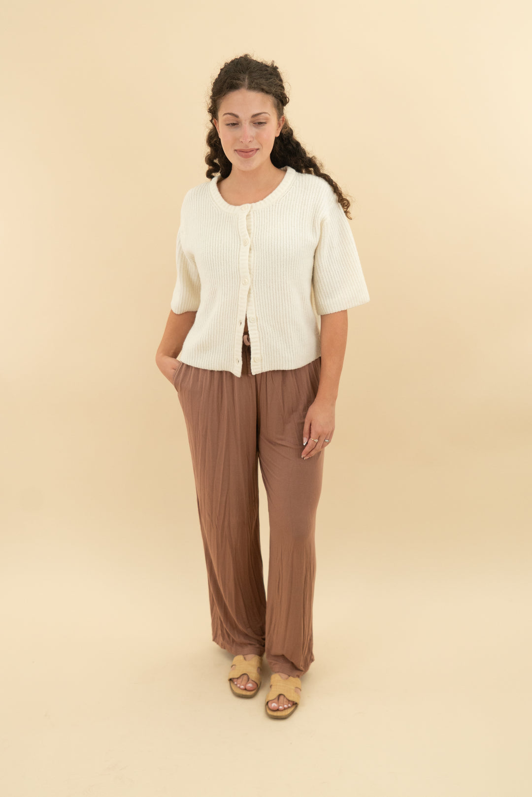 aerie cream short sleeve cardigan (m)