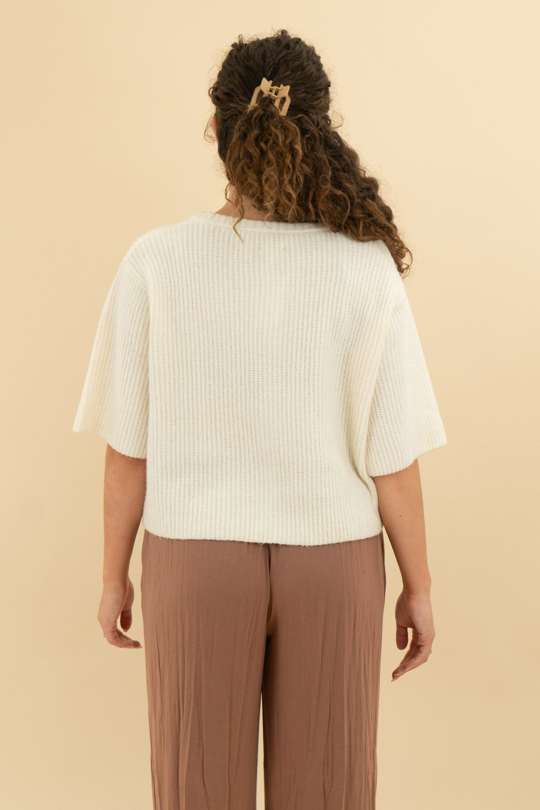 aerie cream short sleeve cardigan (m)