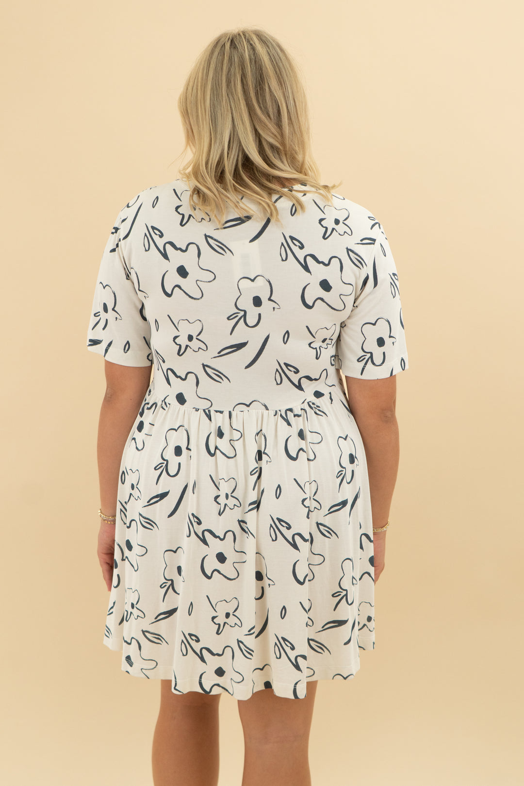 silence & noise white daisy print dress (m)