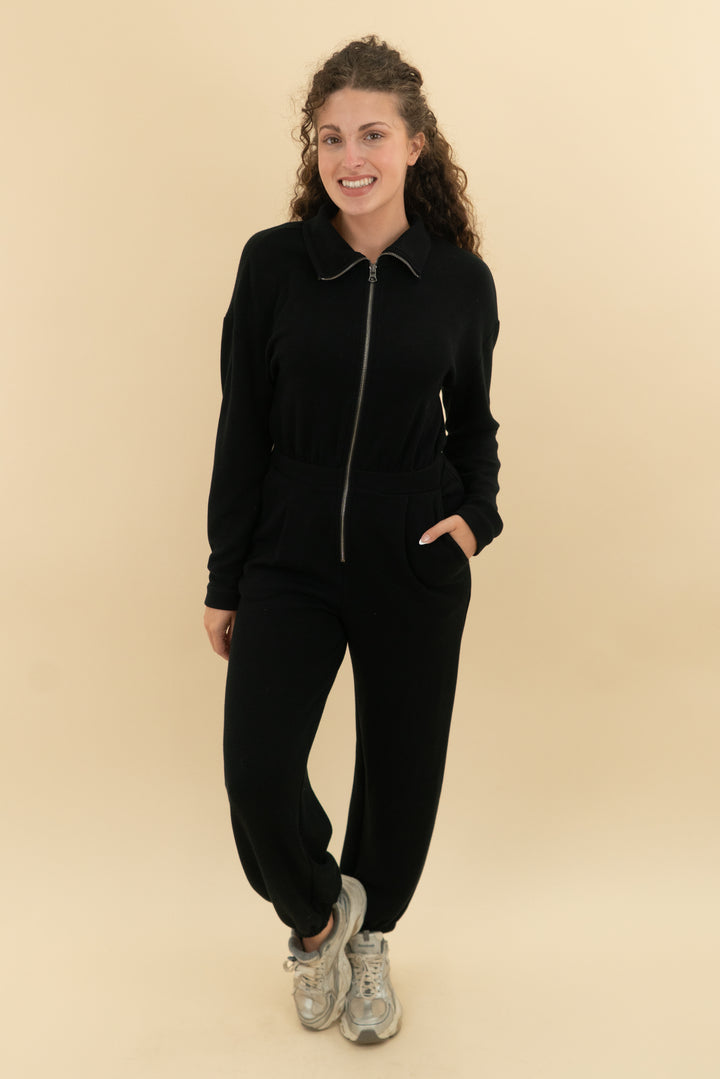 varley black long sleeve jumpsuit (s)