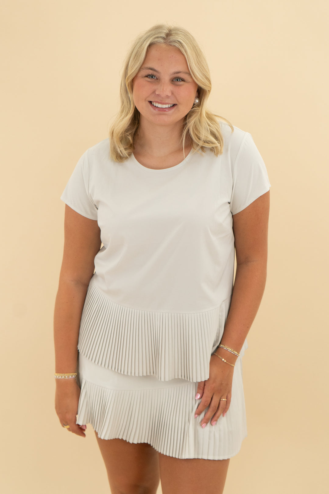spanx get moving taupe ruffle shirt (l)