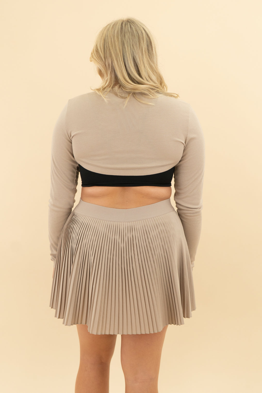 old navy tan long sleeve and pleat skort set (l)