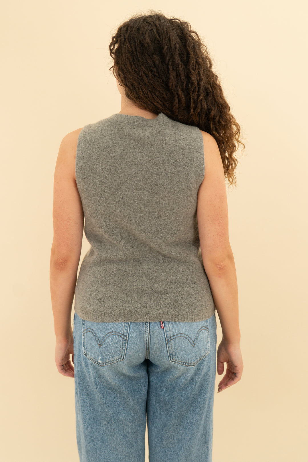 kilte grey sweater vest (1)