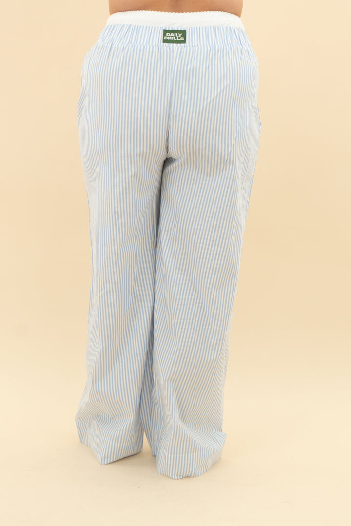 daily drills blue seersucker lounge pant nwt (m/l)