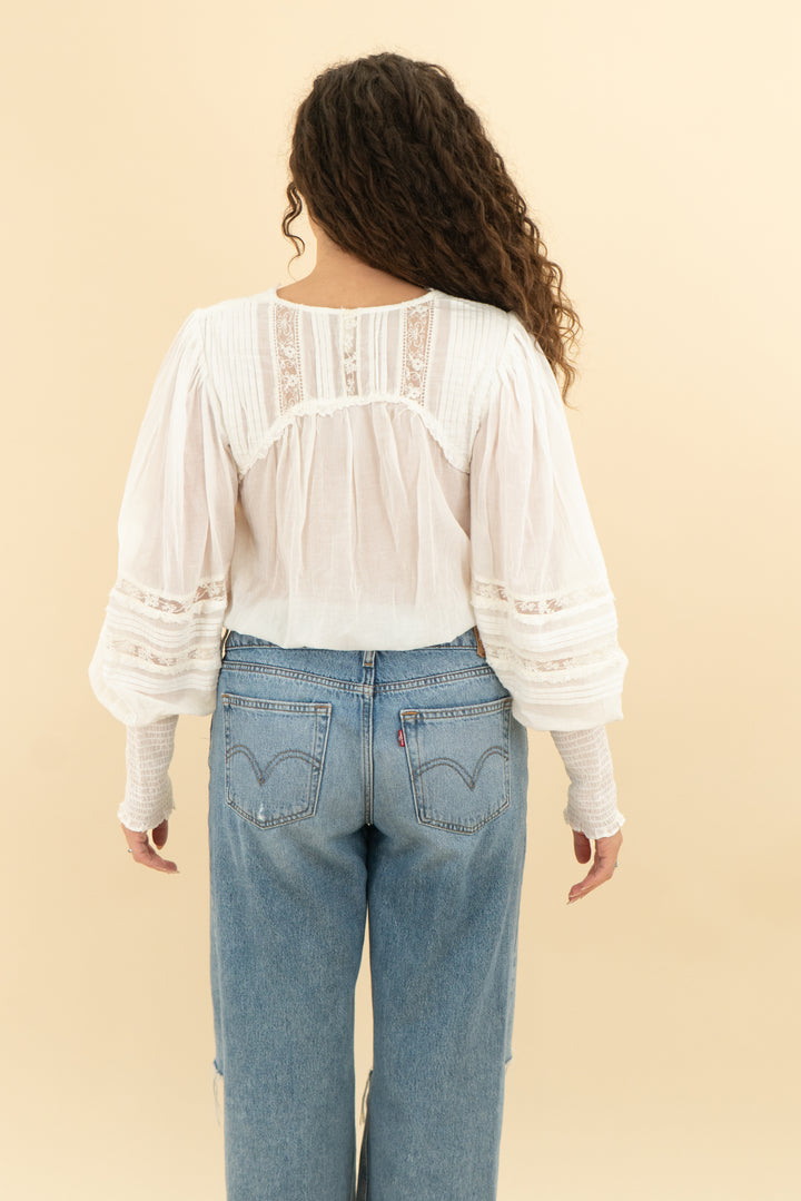 fp intimately white lace long sleeve bodysuit nwt (s; retail $118)