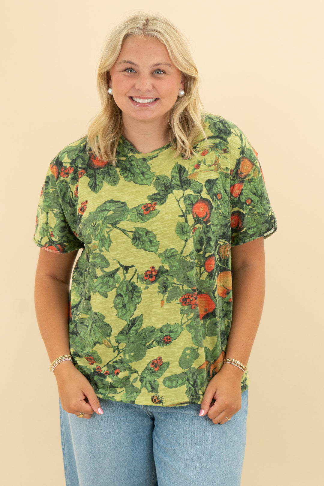 we the free green garden tshirt (m)