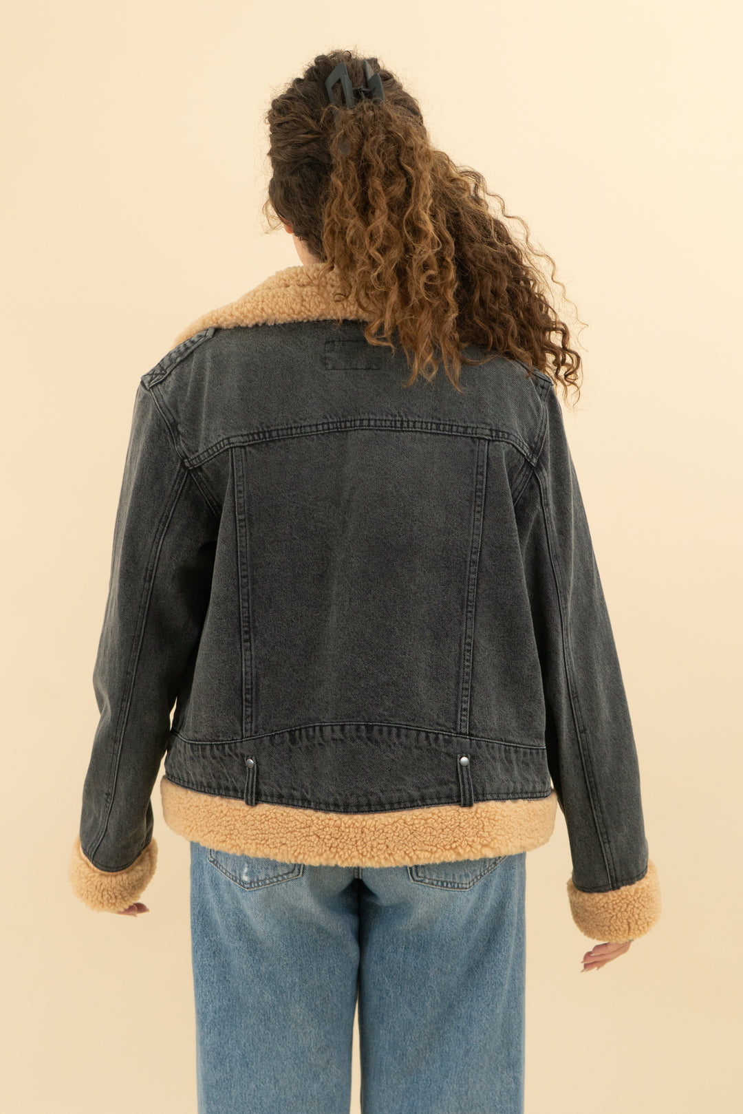 we the free black denim jacket with sherpa trim (s; retail $198)