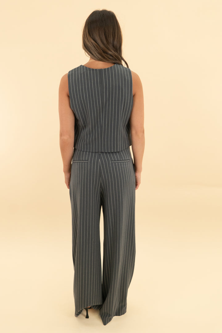 gap grey white stripe vest and pant set nwt (s; retail $159)