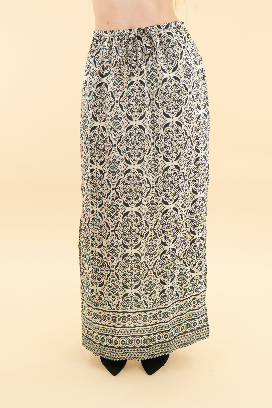 splendid black/cream floral maxi skirt (xs)