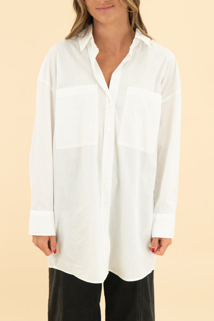 abercrombie & fitch white oversized boyfriend button top (sp; retail $69)