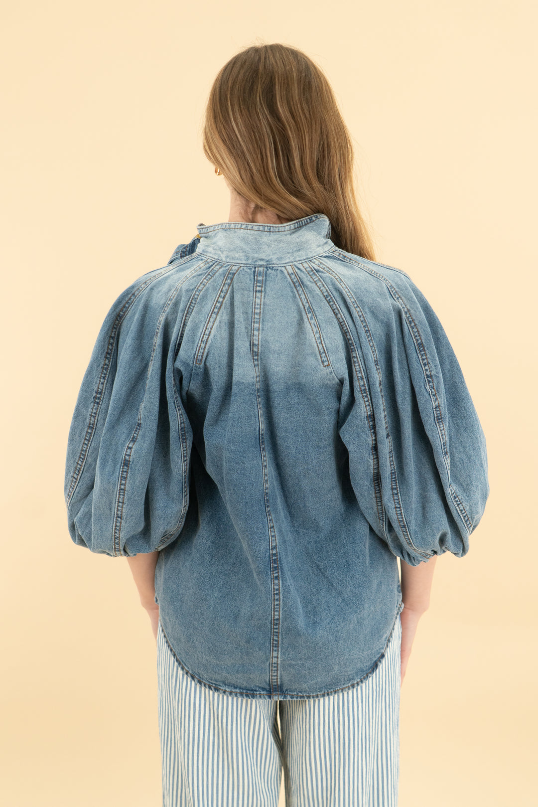 a loves a vintage blue puff sleeve denim top nwt (xs; retail $129)