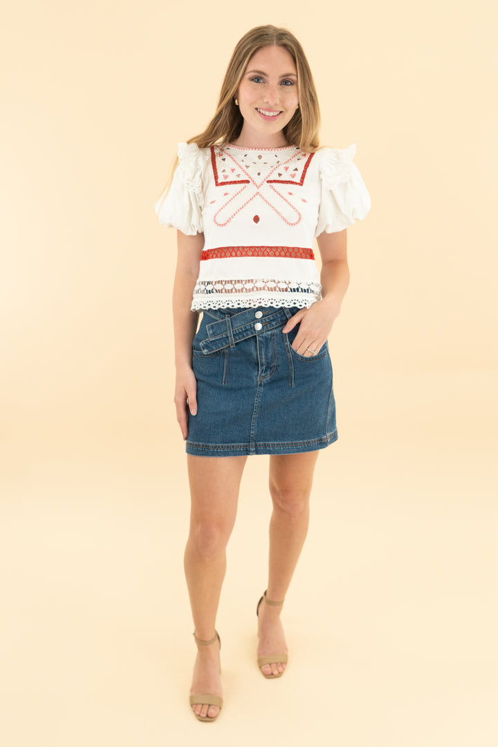 by anthropologie white/red eyelet ruffle sleeves top (xs)