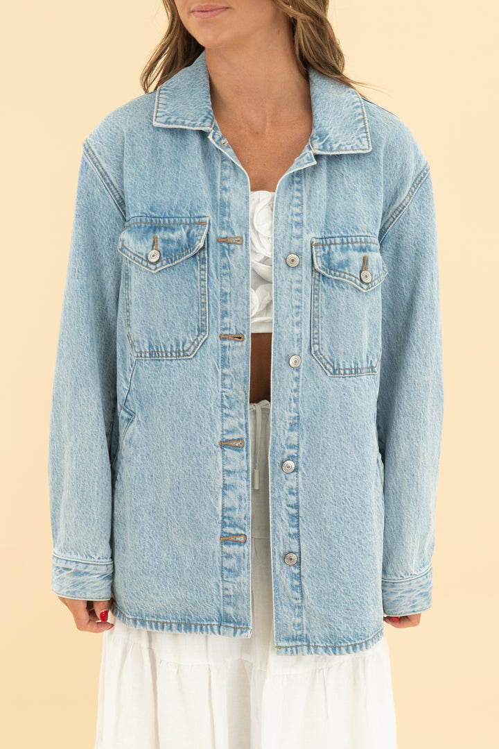 abercrombie & fitch light wash oversized denim jacket nwt (s; retail $100)