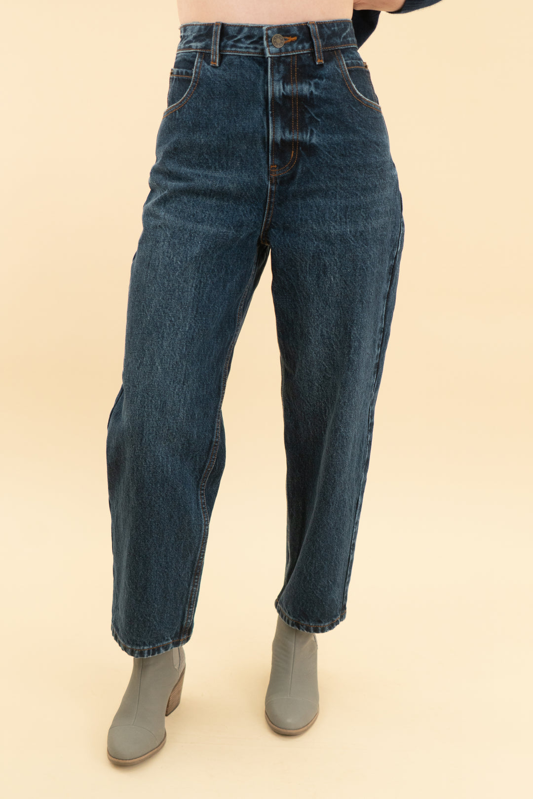 petite studio x suggy l dark wash denim pants (xs)