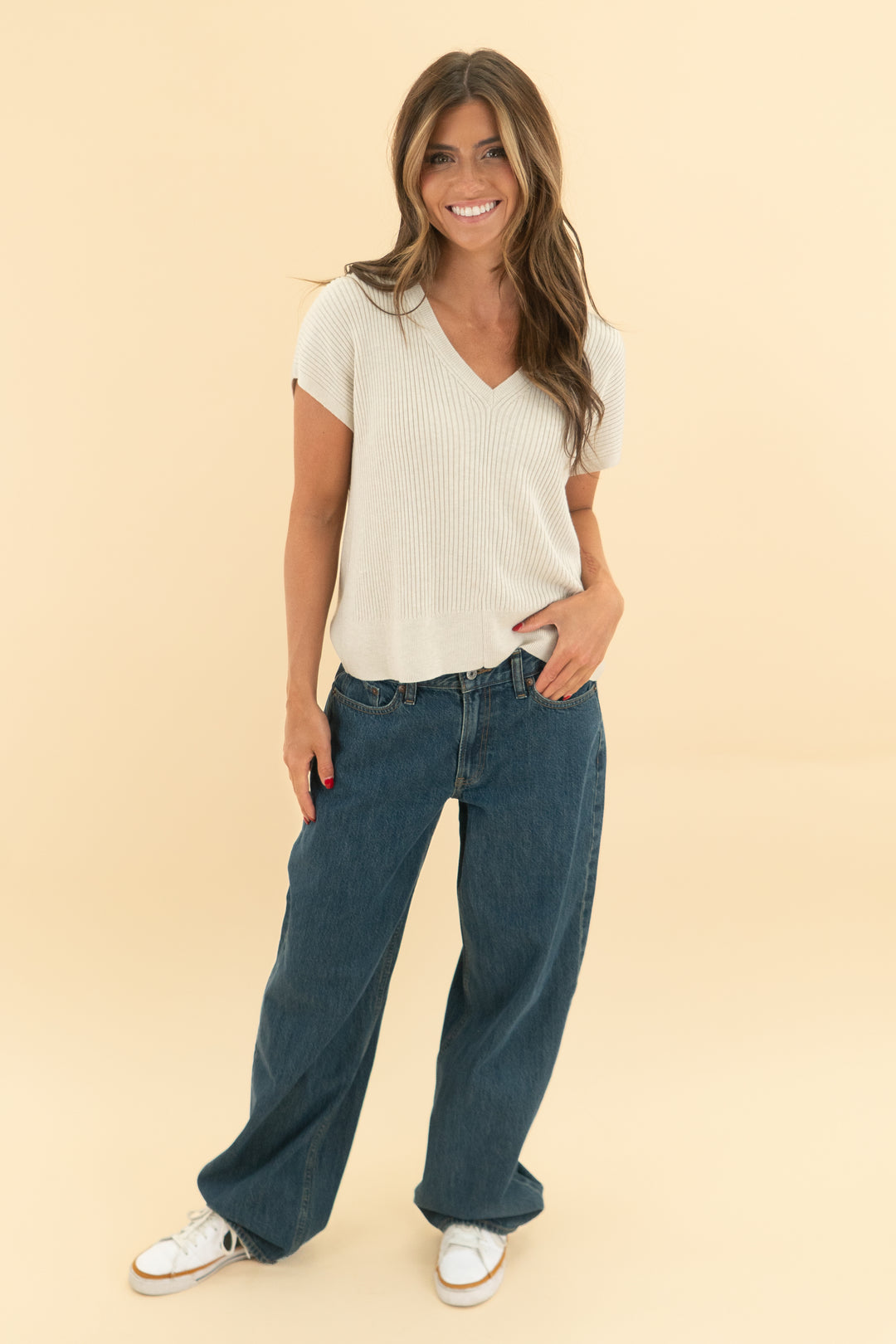 abercrombie & fitch dark wash low rise ultra loose jean nwt (26; retail $90)