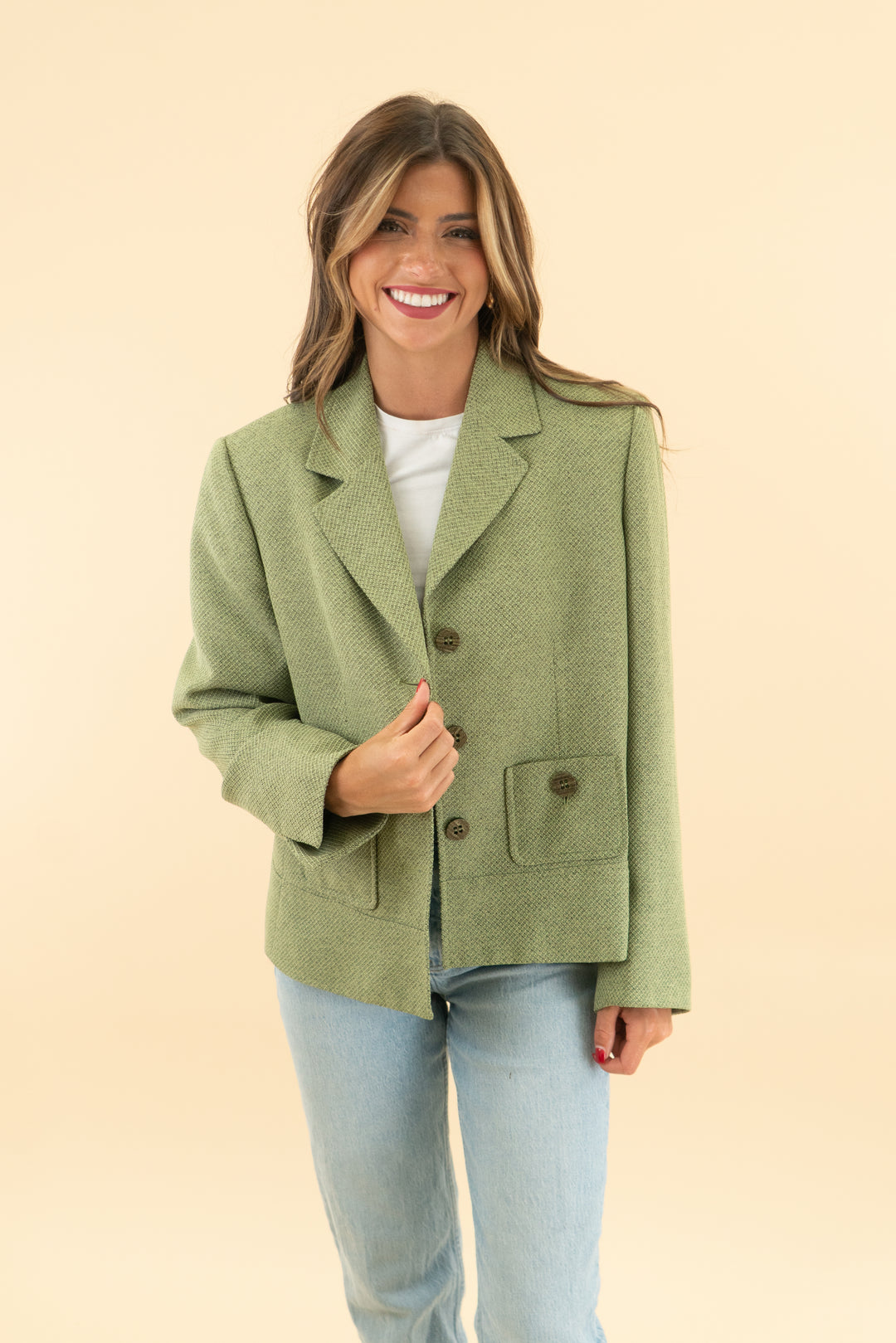 jones wear green blazer (14)