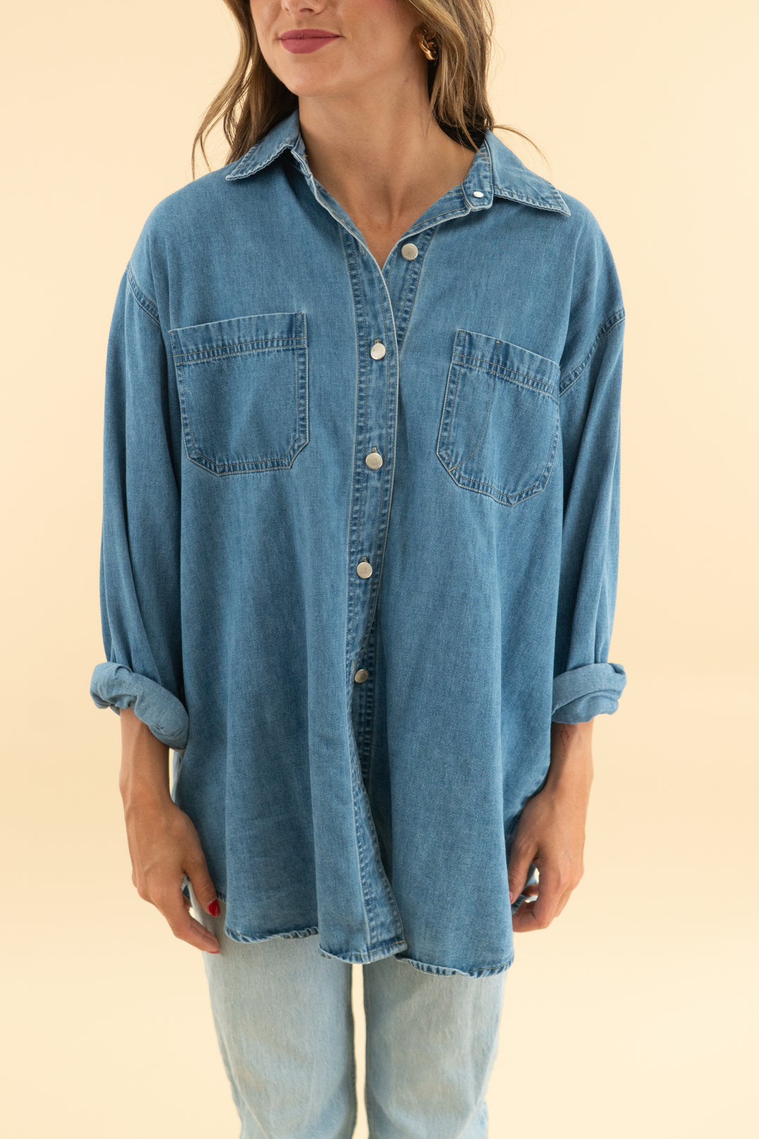 st. john's bay chambray long sleeve top (l)