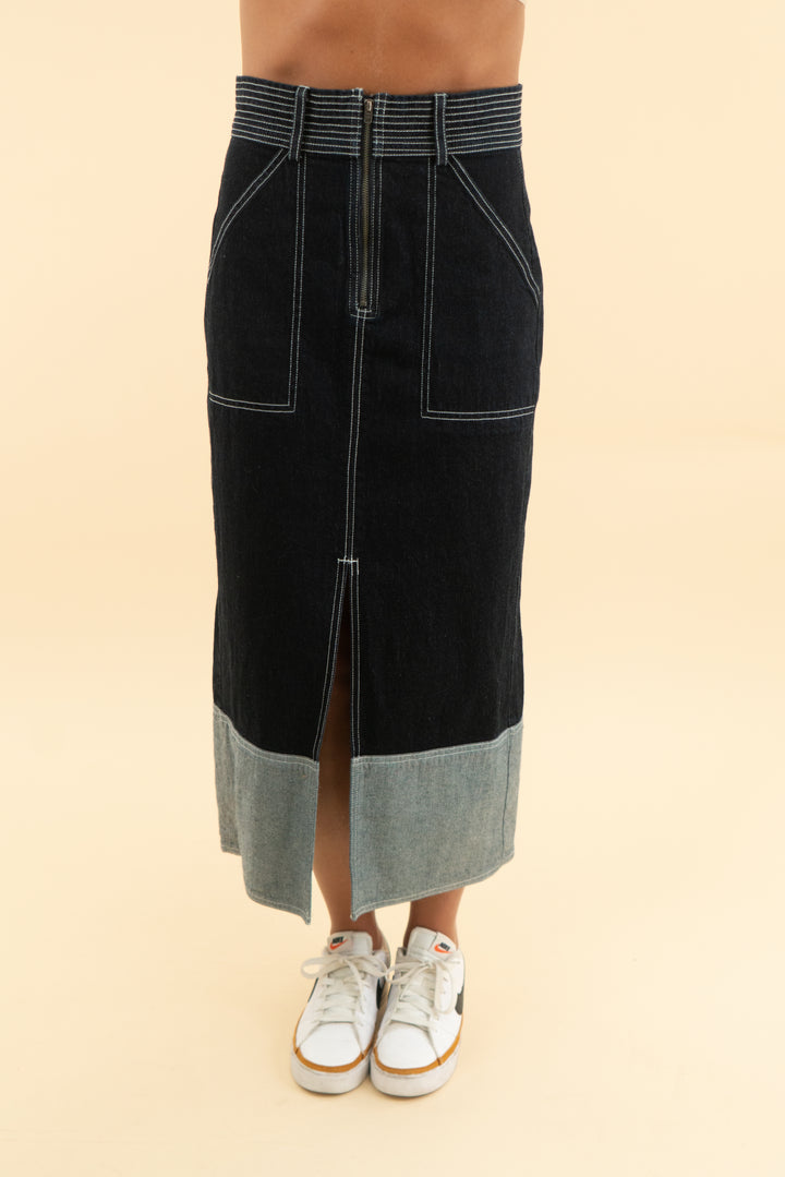 pilcro dark wash denim midi skirt (0)