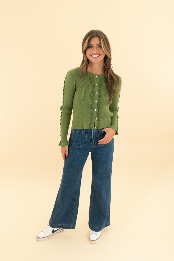 who what wear green ribbed cardigan (s)
