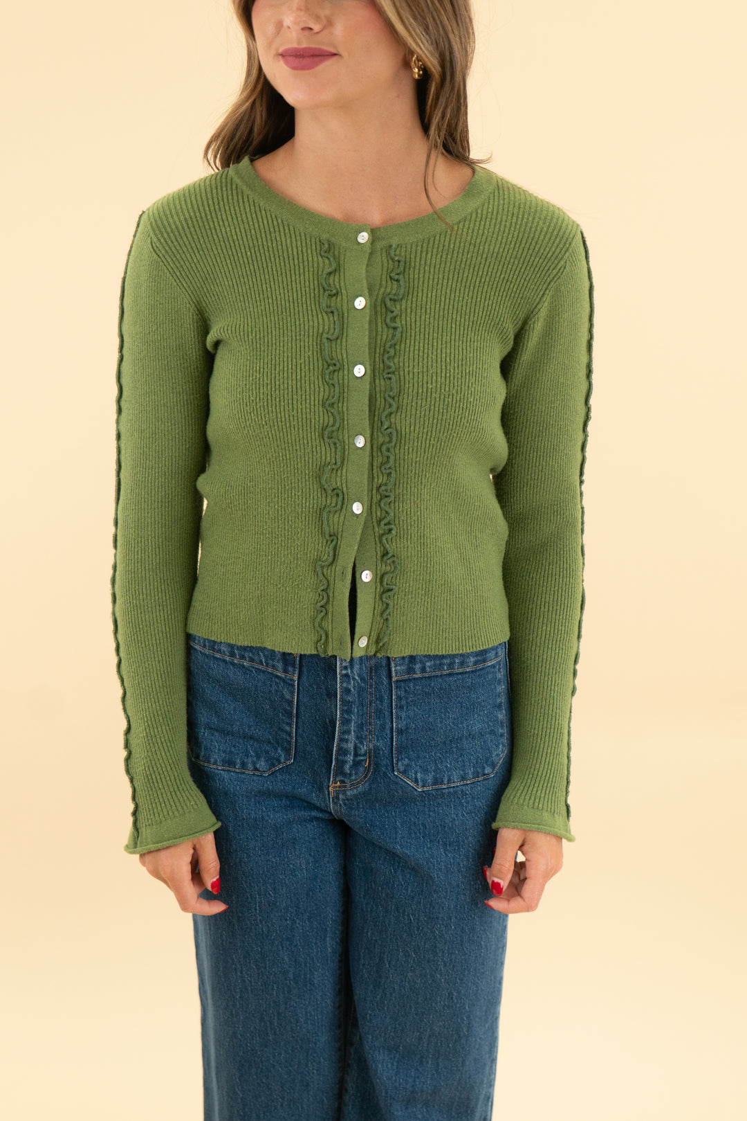 who what wear green ribbed cardigan (s)