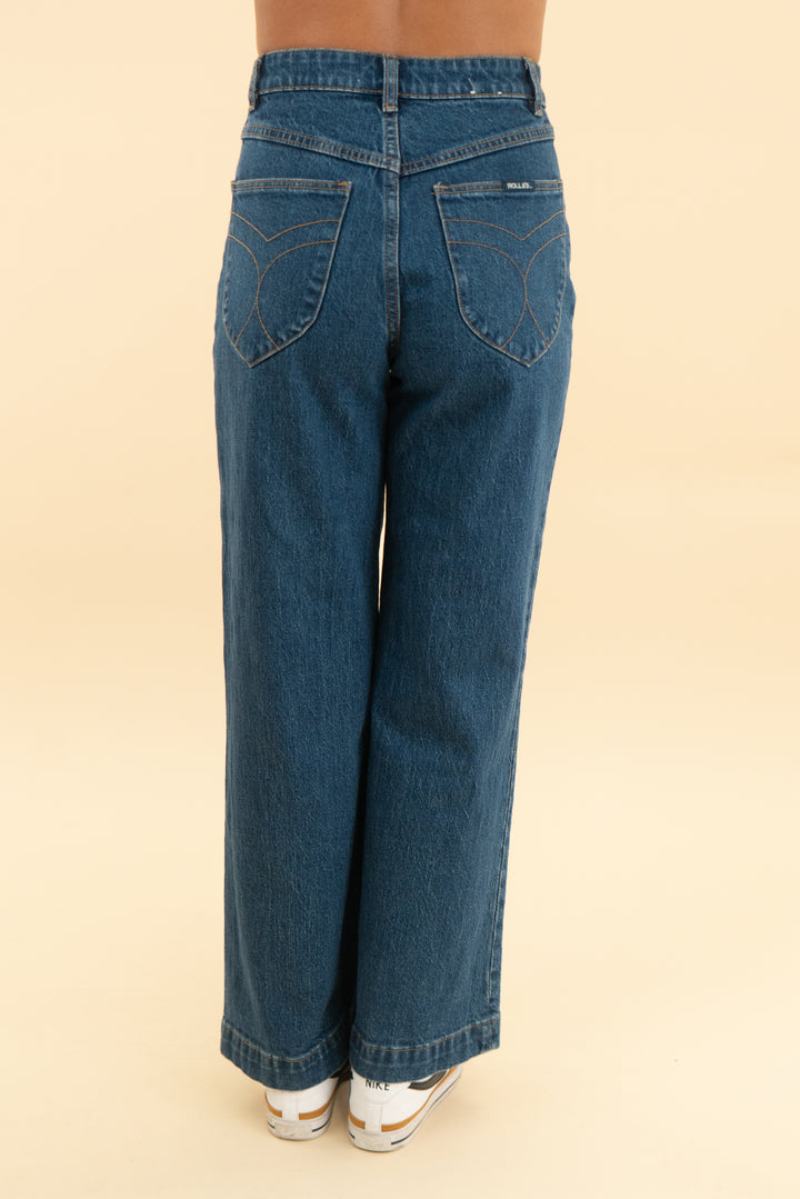 rolla's dark wash hi rise wide leg jeans (26)