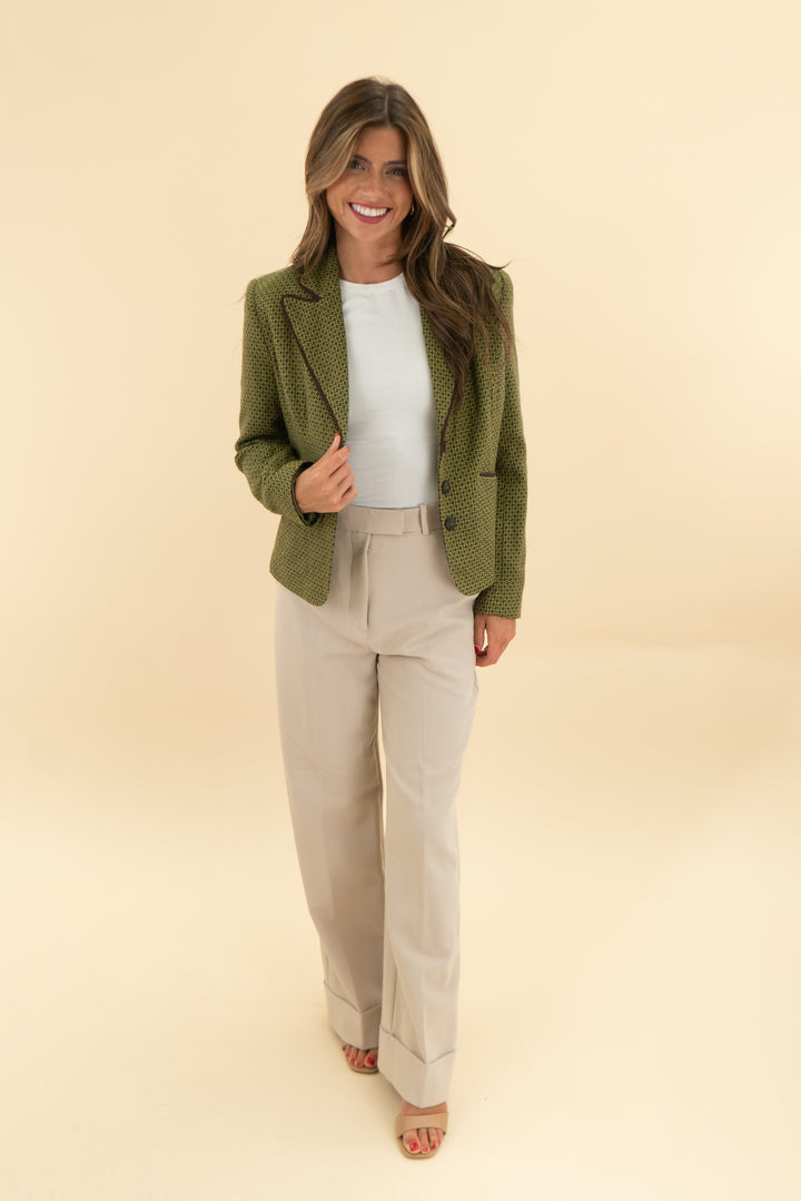 abercrombie & fitch beige wideleg cuff pants (26; retail $90)