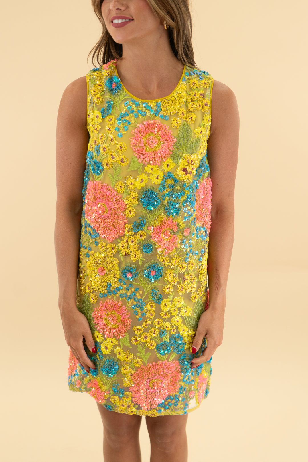le superbe yellow floral sequin mini dress nwt (2; retail $325)