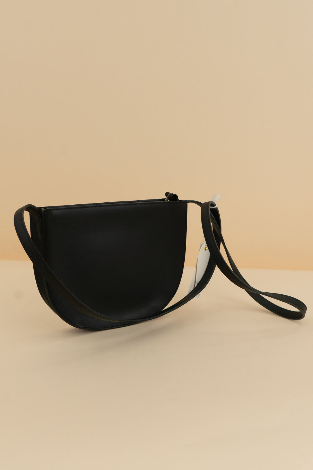 minor history black crossbody nwt (os; retail $128)