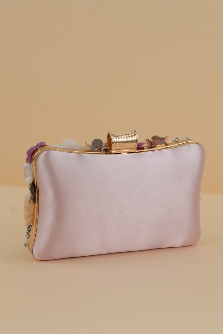 lilac floral applique clutch bag (os)