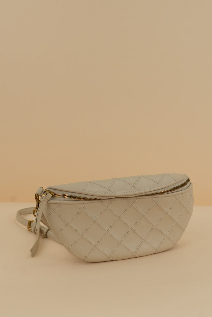 Quince Cream Italian Leather Diamond Stitch Sling (os; retail $248)