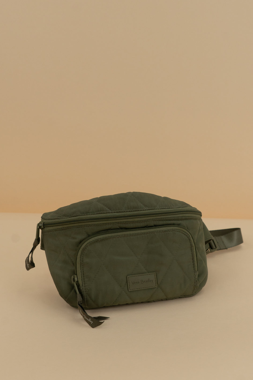 vera bradley olive quilted belt bag (os; retail $85)