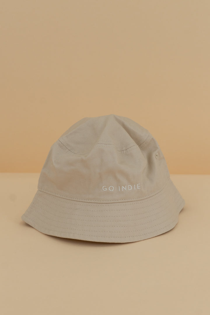 indie lee "go indie" bucket hat (os)