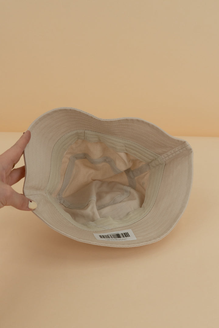 indie lee "go indie" bucket hat (os)
