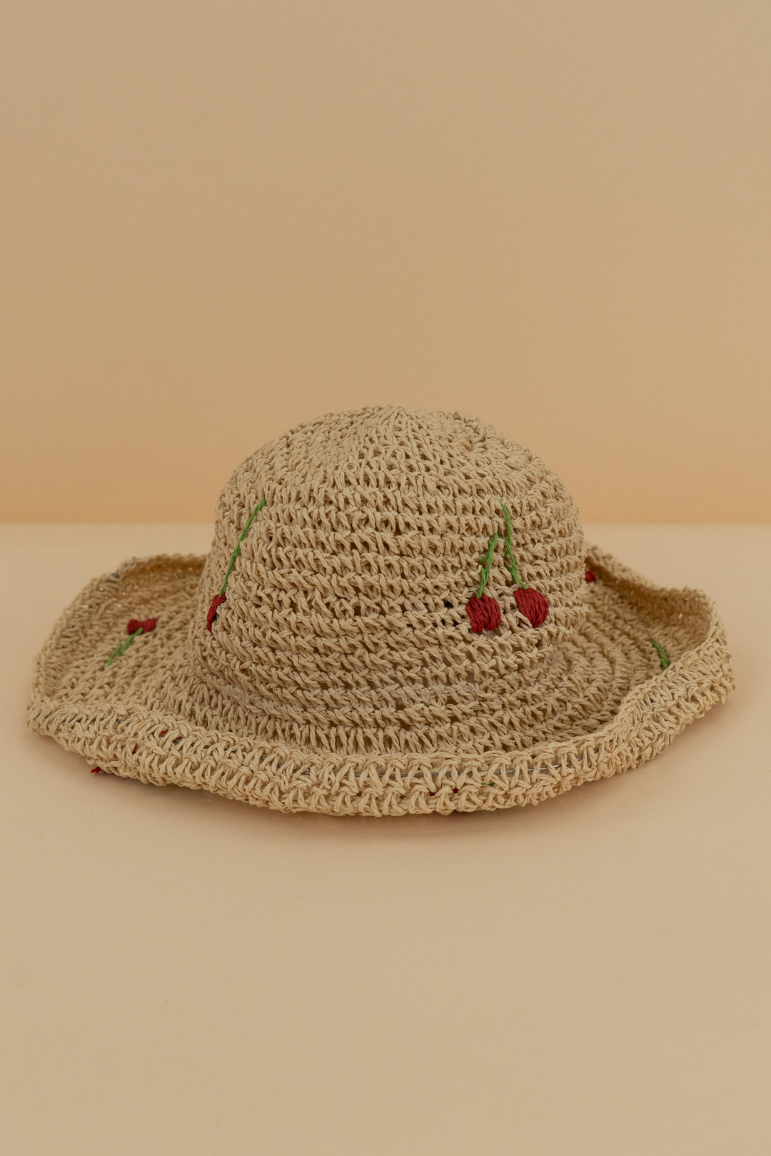 vince camuto cherry straw bucket hat (os; retail $155)