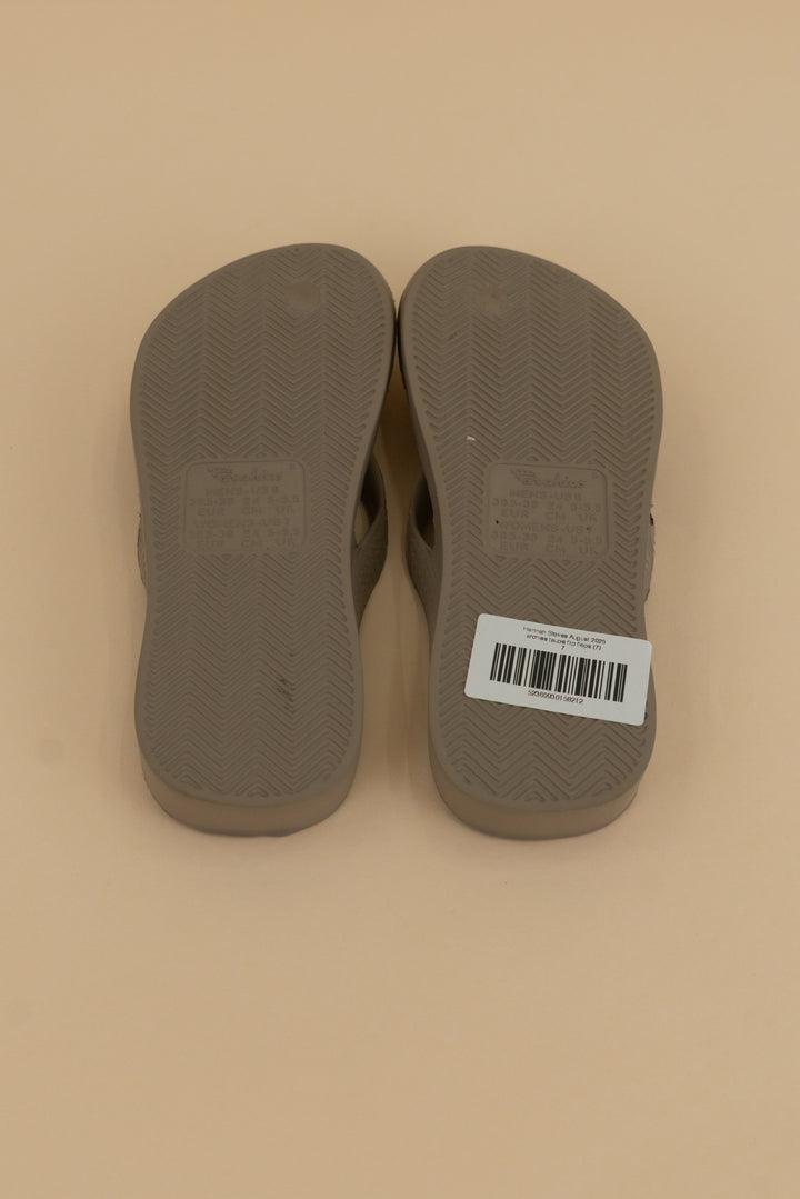 archies taupe flip flops (7)