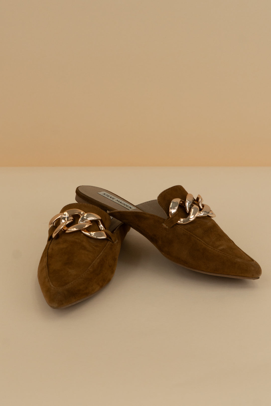 steve madden cognac gold chain mules (8)