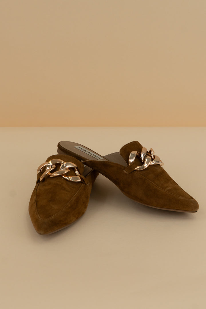 steve madden cognac gold chain mules (8)