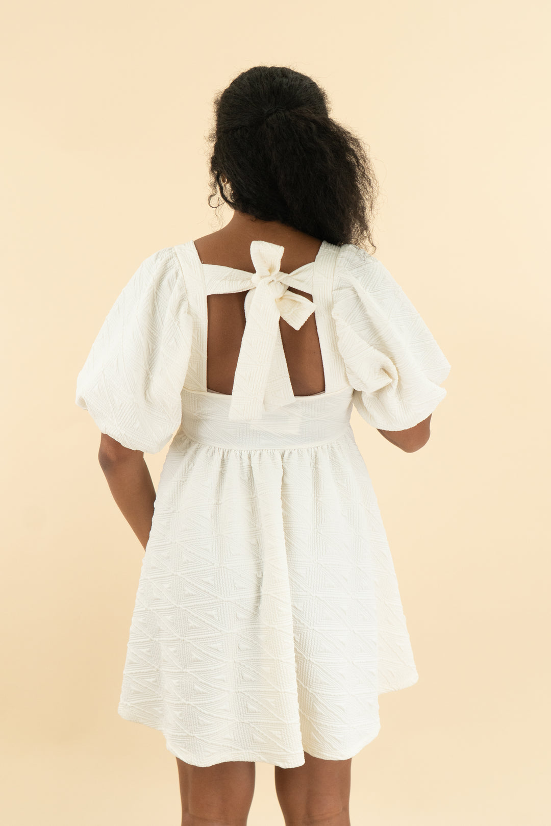 fp white puff sleeve babydoll mini dress (xs; retail $198)