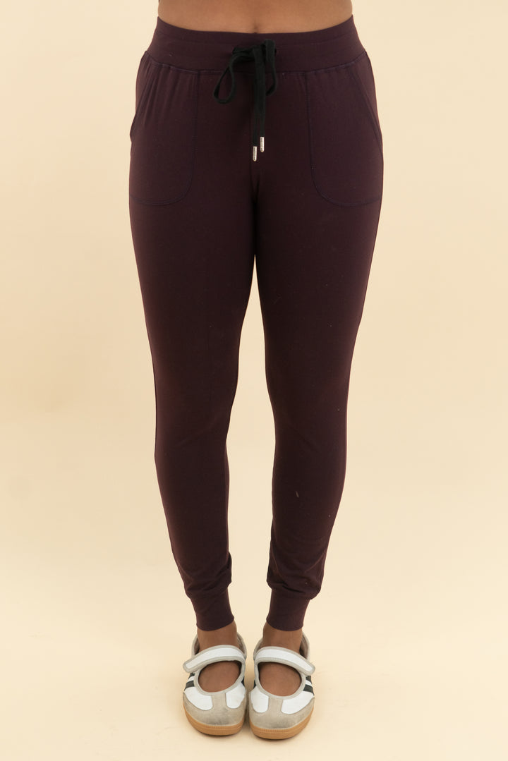 zyia active maroon joggers (xs)