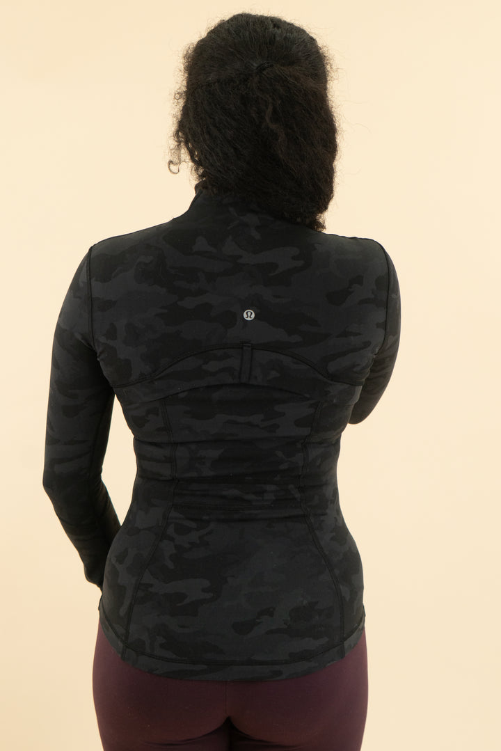 lululemon black camo zip up jacket (4)